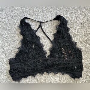 Women’s Love Culture Strappy Tie-Back Black Lace Bralette